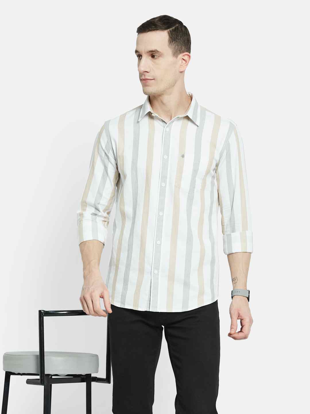 METTLE Men Multi Stripes Opaque Striped Casual Shirt