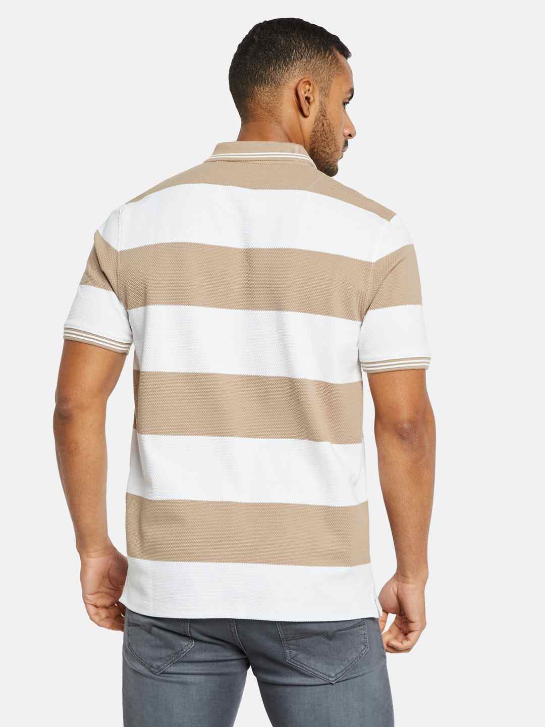 Octave Men Colourblocked Polo Collar T-shirt