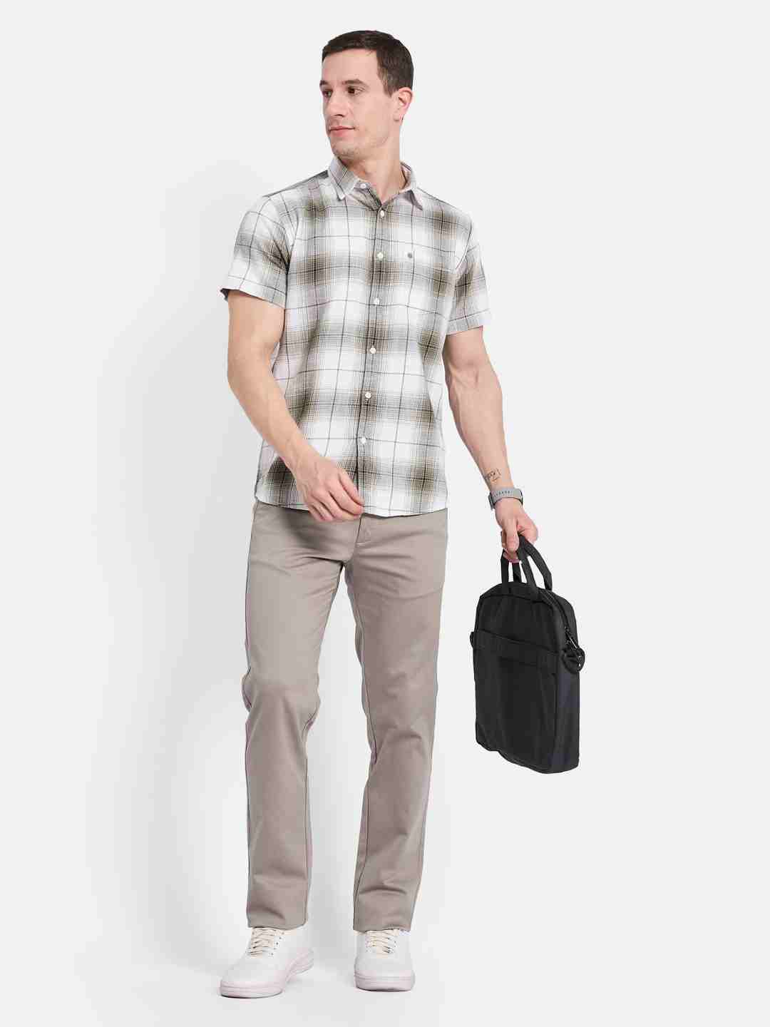 METTLE Men Opaque Checked Casual Shirt