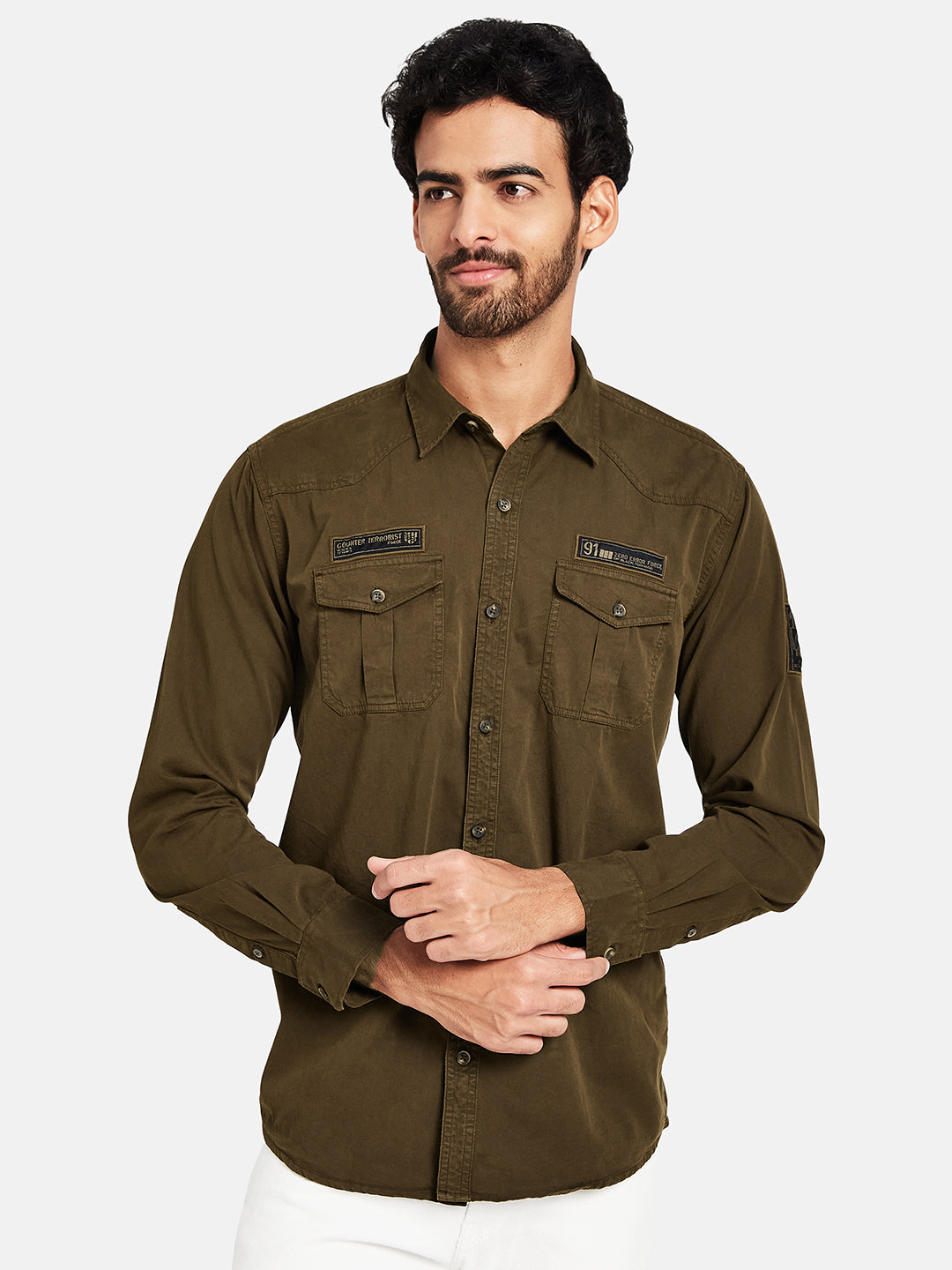 Mettle Spread Collar Cotton Casual Shirt