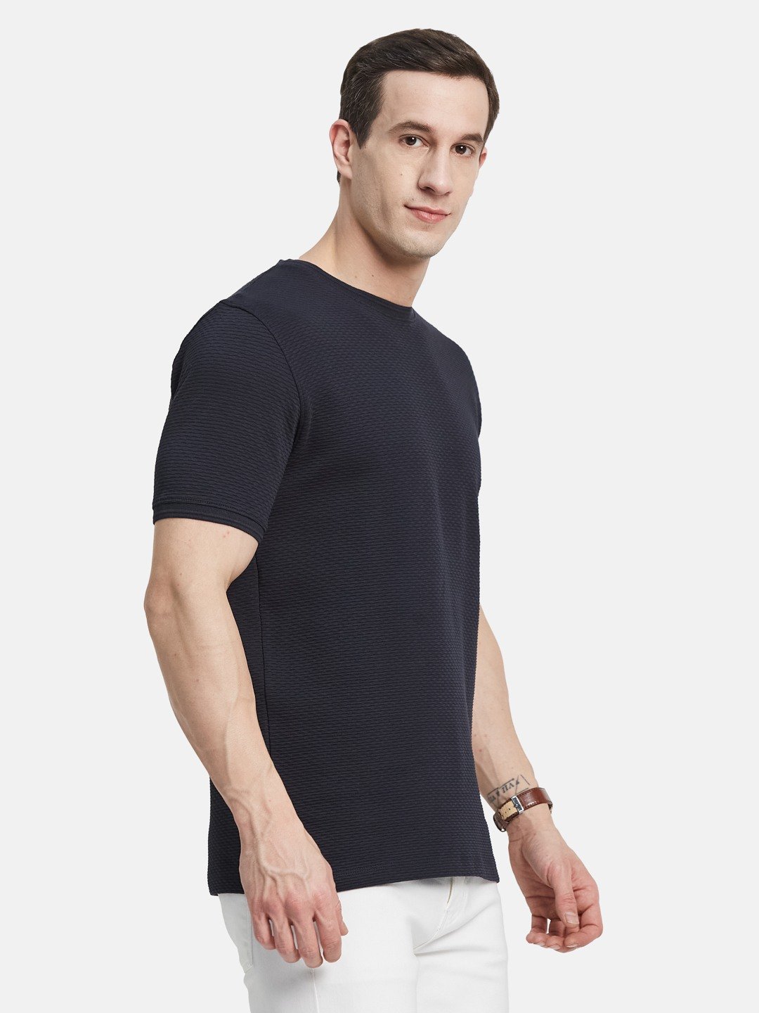 STRUCTURE ROUND NECK BUBBLE KNIT T-SHIRT
