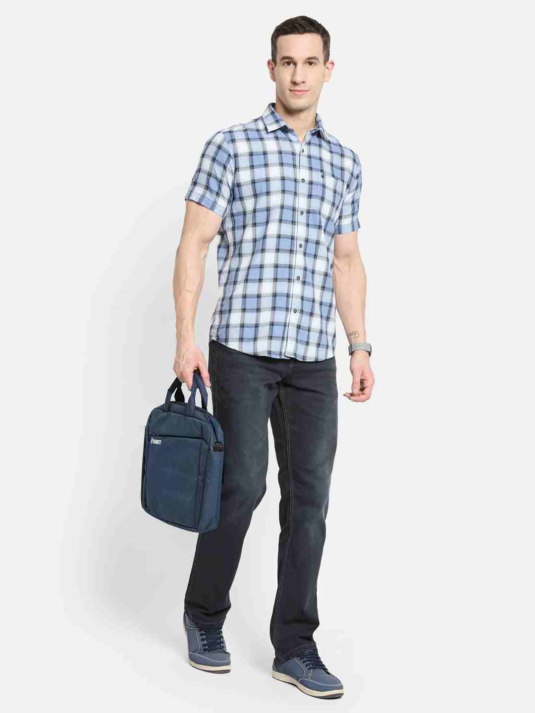 METTLE Men Opaque Checked Casual Shirt