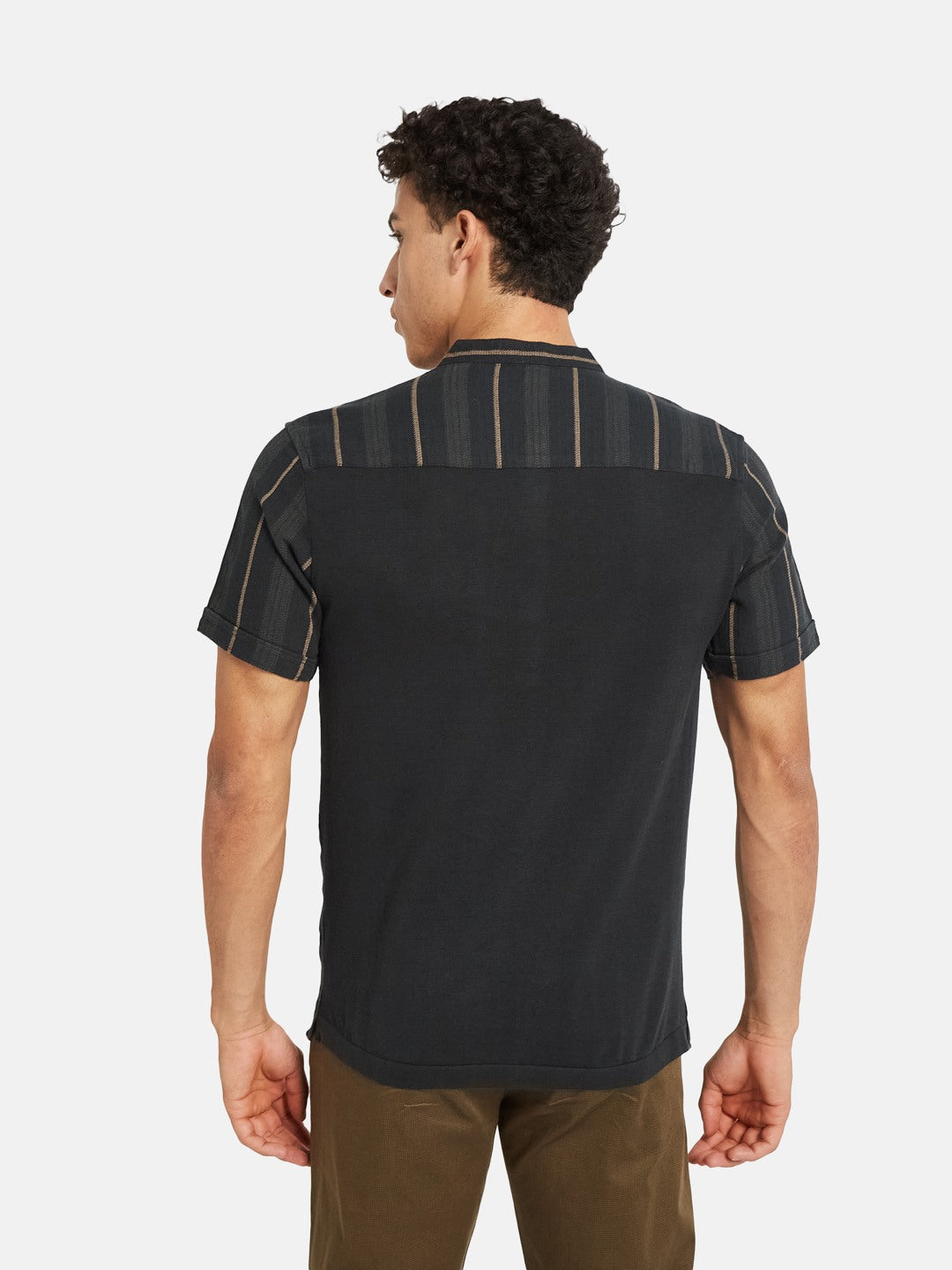 METTLE Men Striped Mandarin Collar Cotton T-shirt