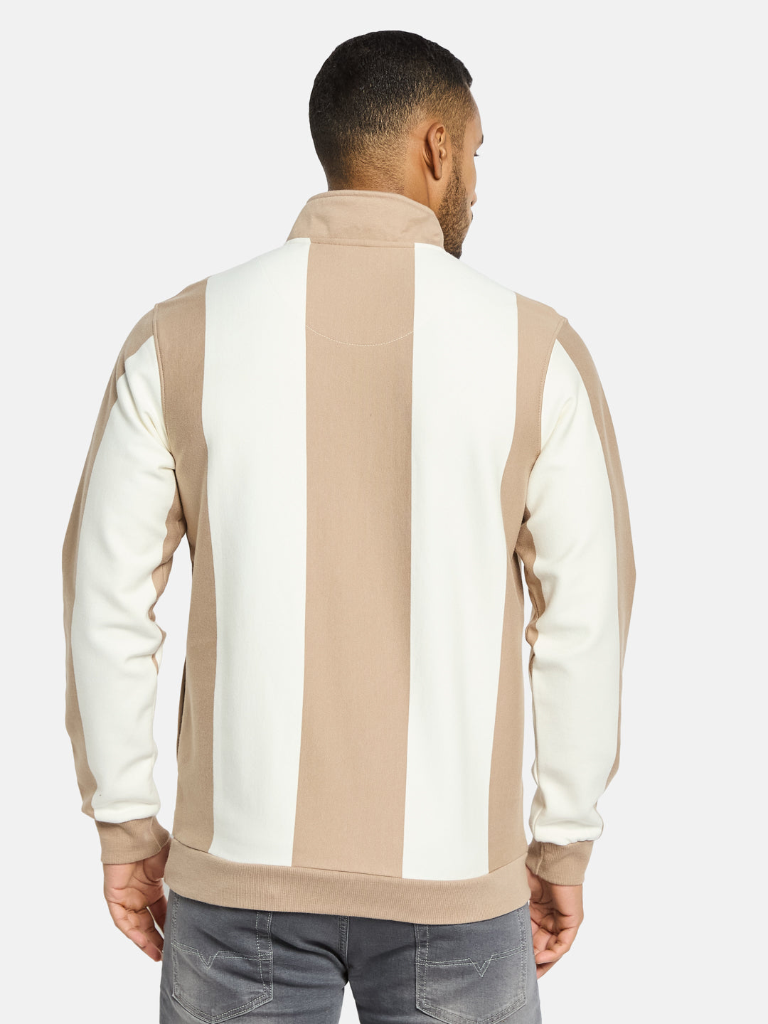 Octave Men Colourblocked Sweatshirt