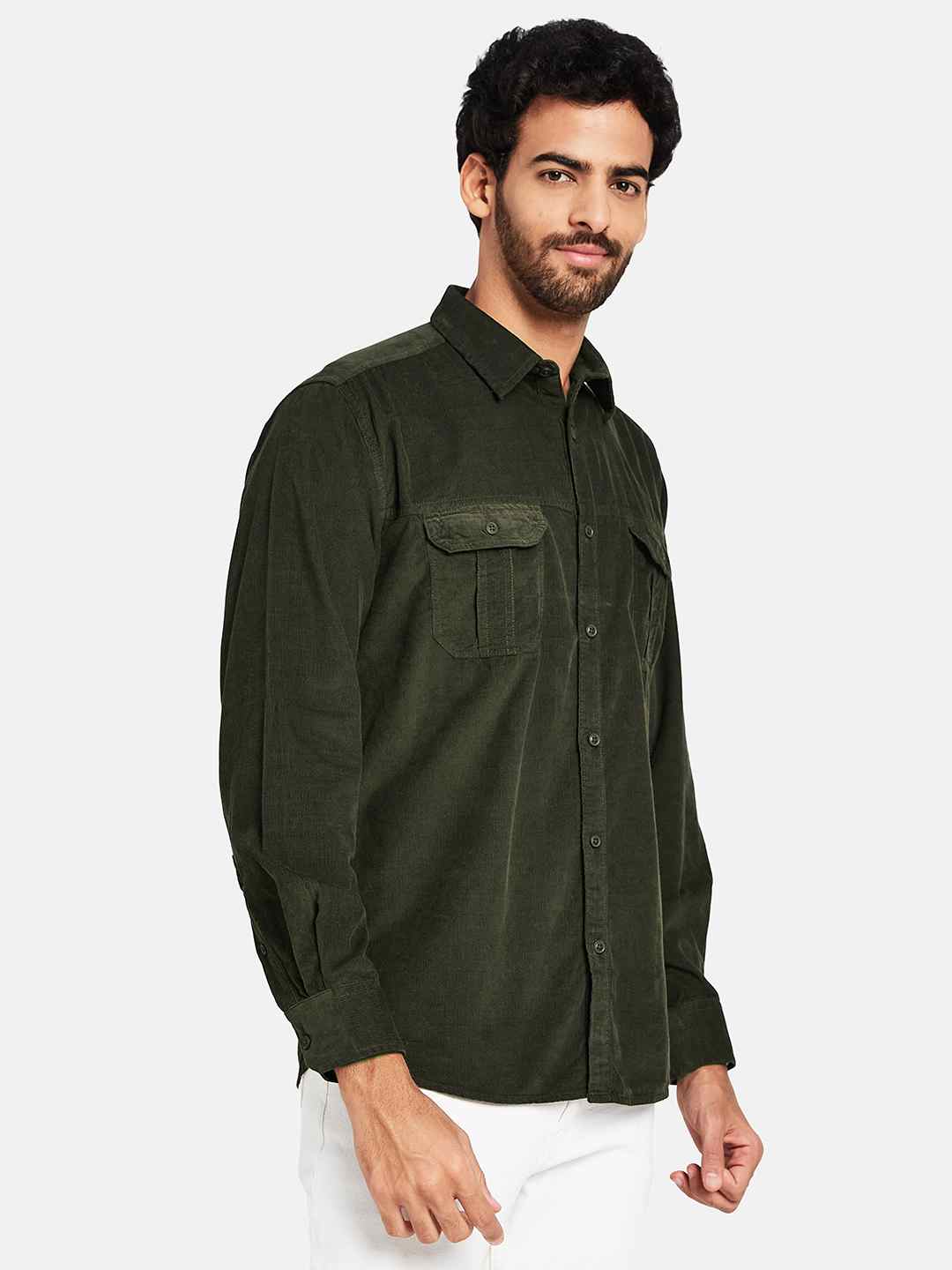 Mettle Spread Collar Cotton Casual Shirt