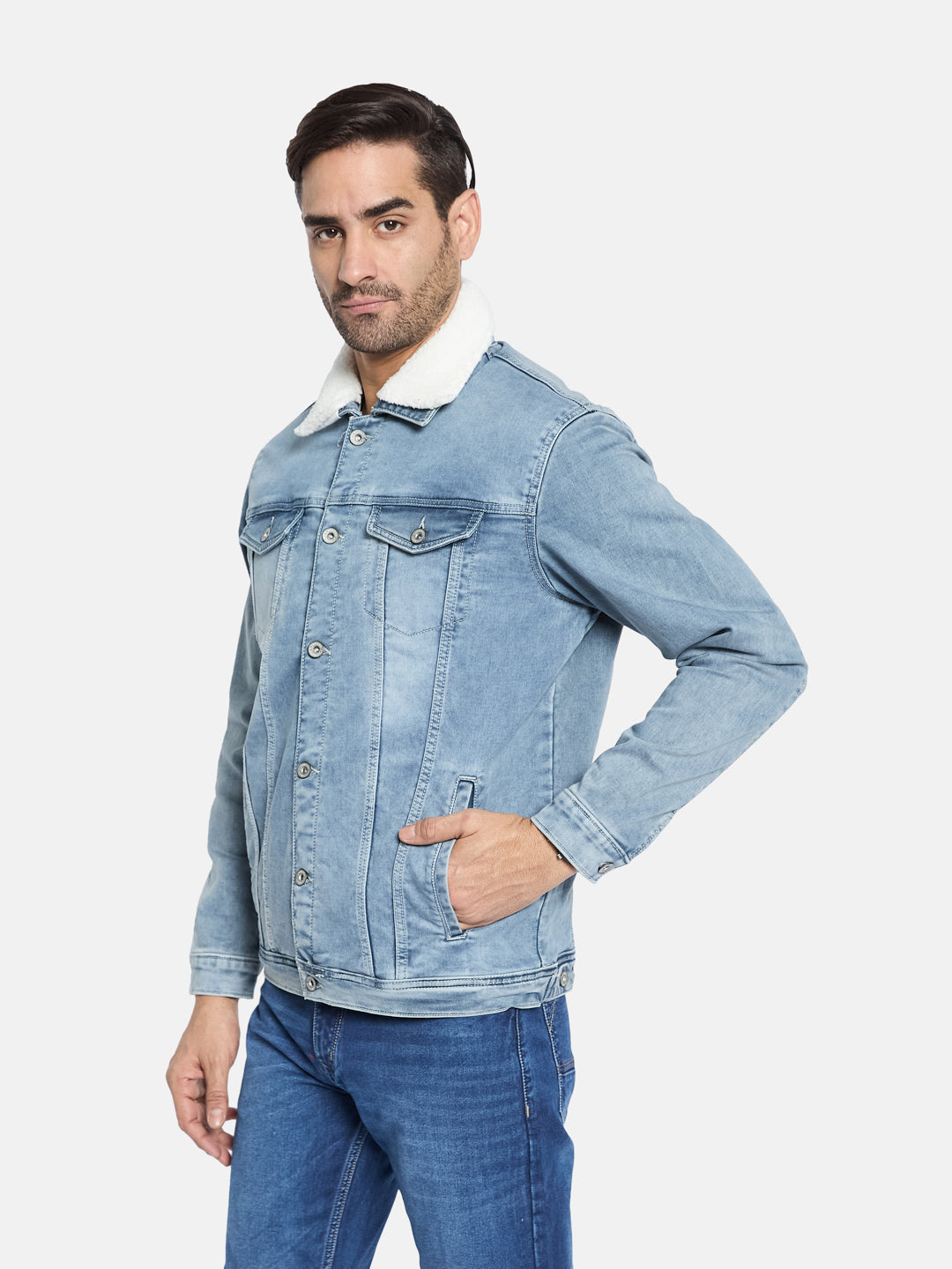 METTLE Men Spread Collar Washed Solid Cotton Casual Denim Jacket