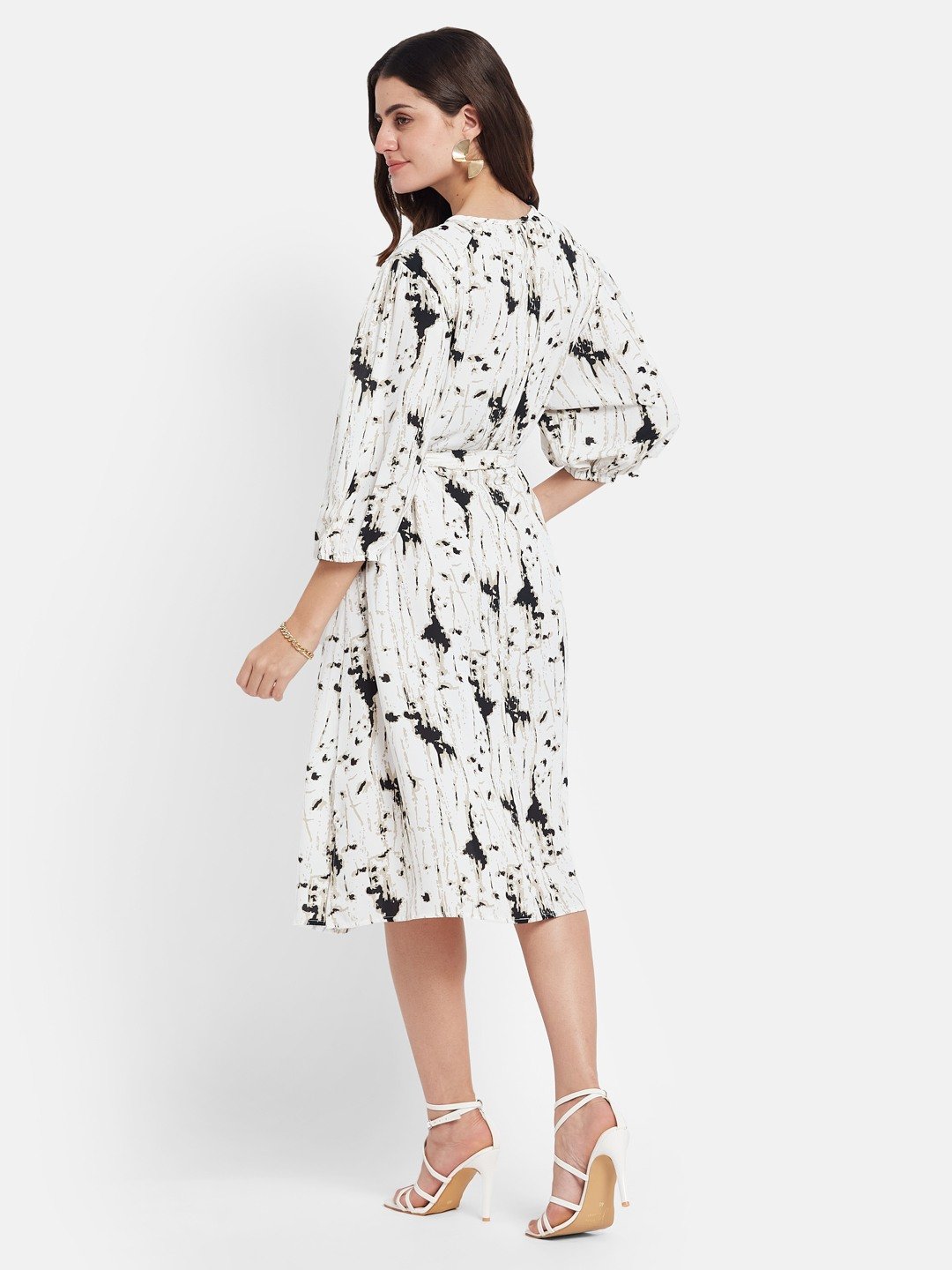 METTLE Women Print Fit & Flare Dress
