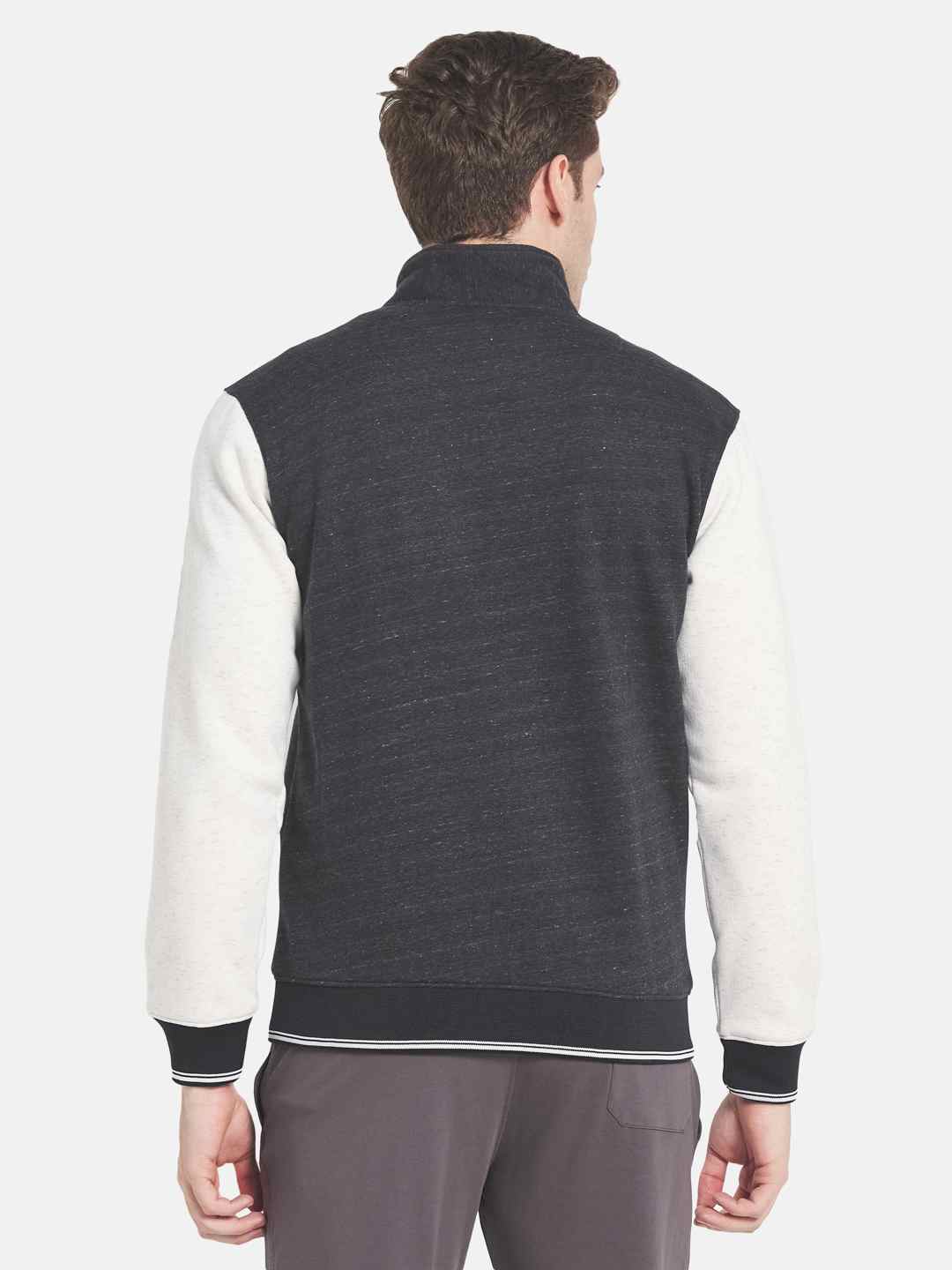 Octave Men Colourblocked Sweatshirt