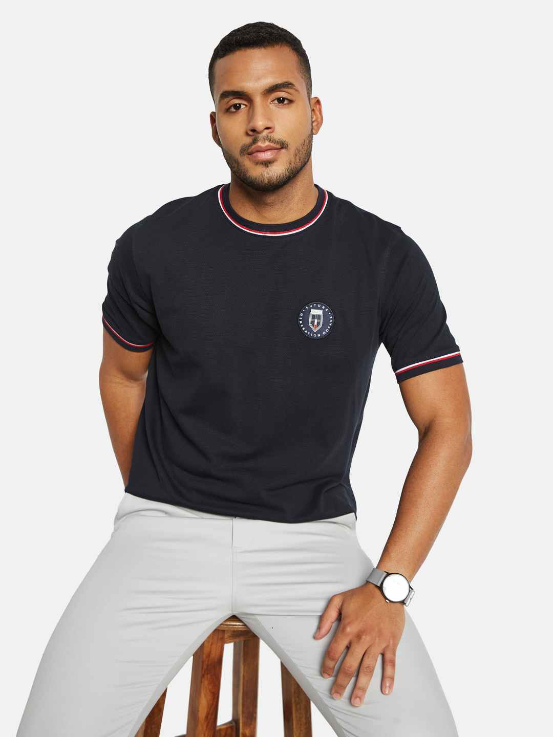 Octave Men T-shirt