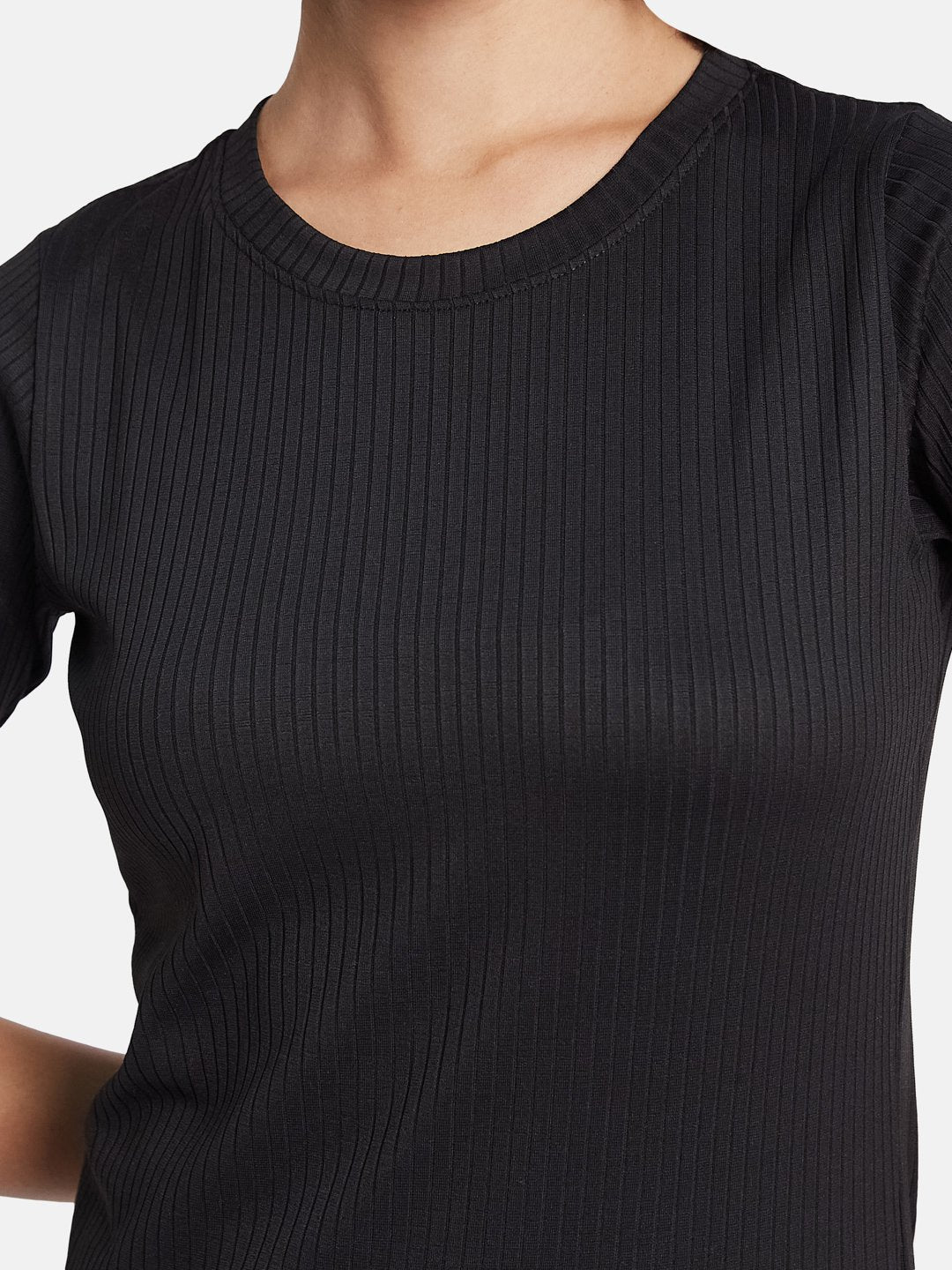 METTLE Women T-shirt