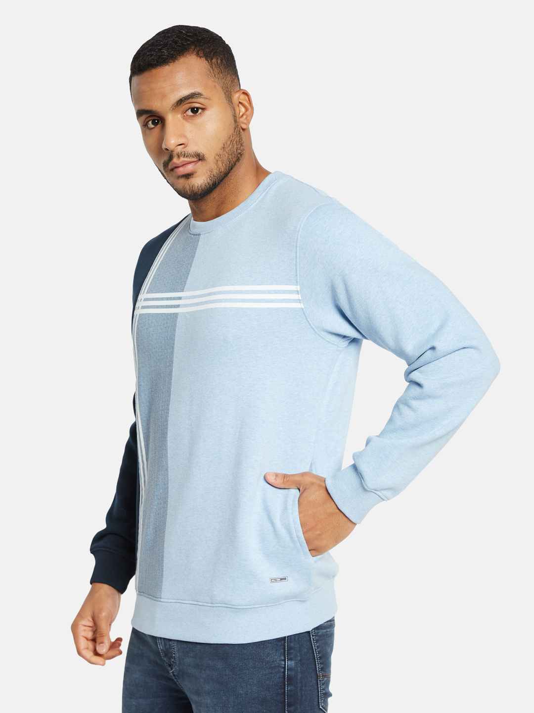 Octave Men Colourblocked Sweatshirt