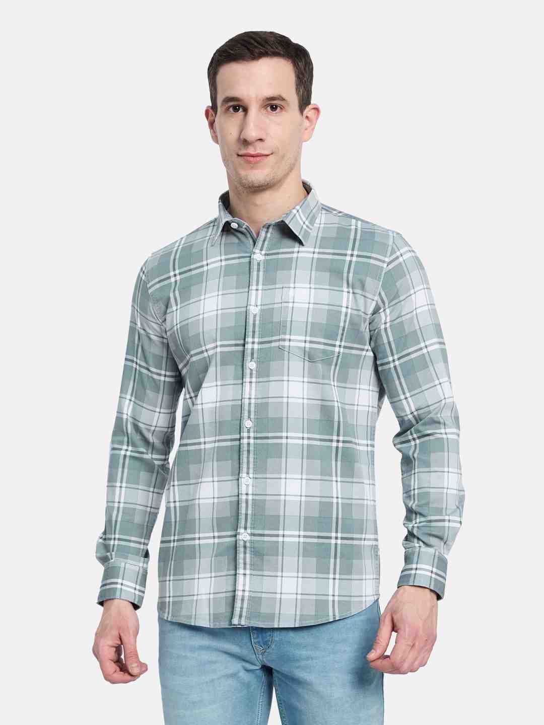 METTLE Men Opaque Checked Casual Shirt