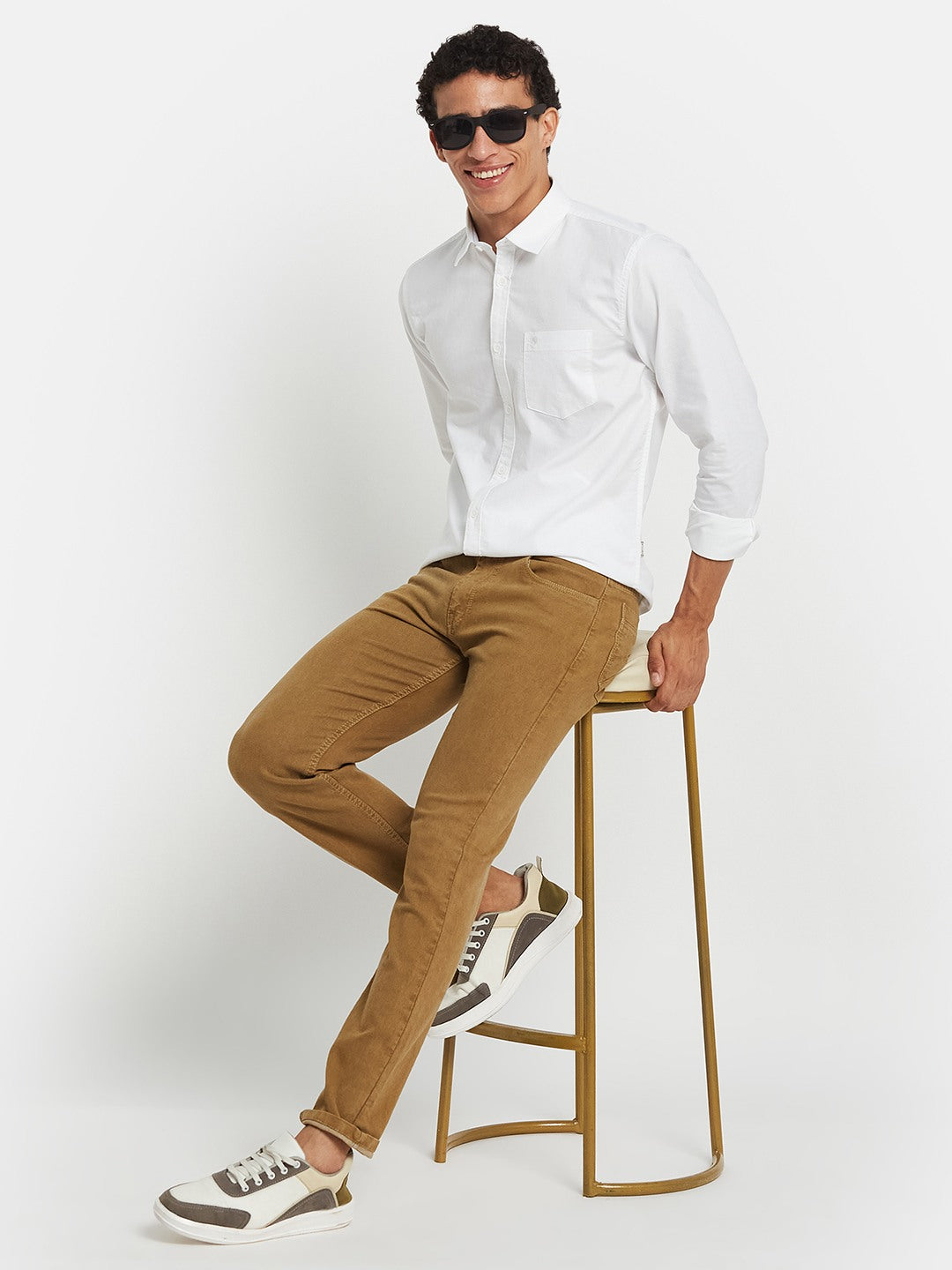 METTLE Men Solid Spread Collar Cotton Casual Shirt
