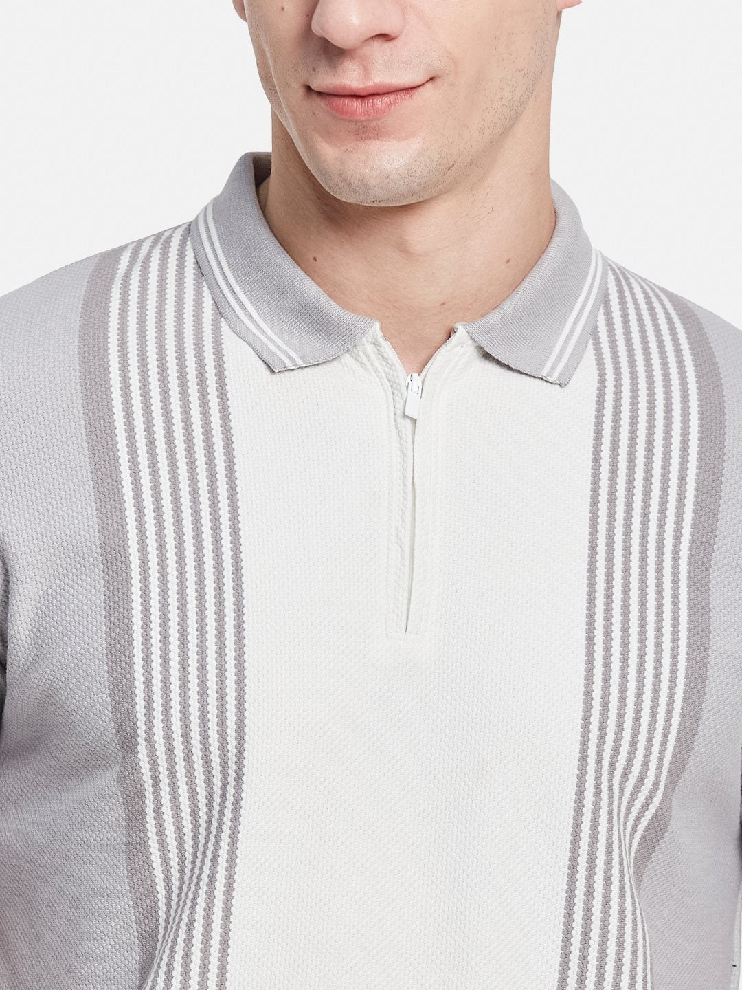 Octave Men Colourblocked Polo Collar T-shirt