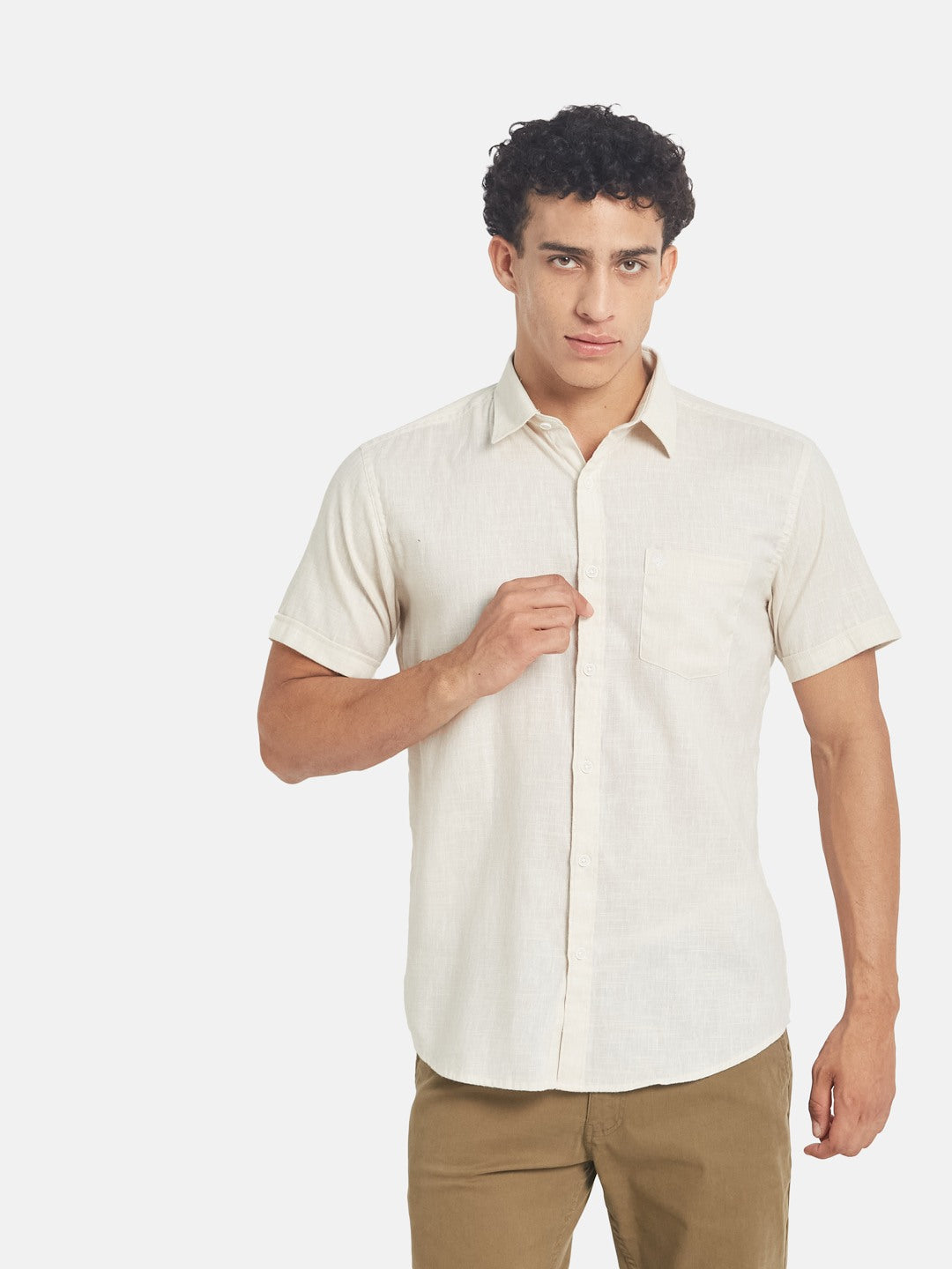 METTLE Men Solid Spread Collar Cotton Casual Shirt