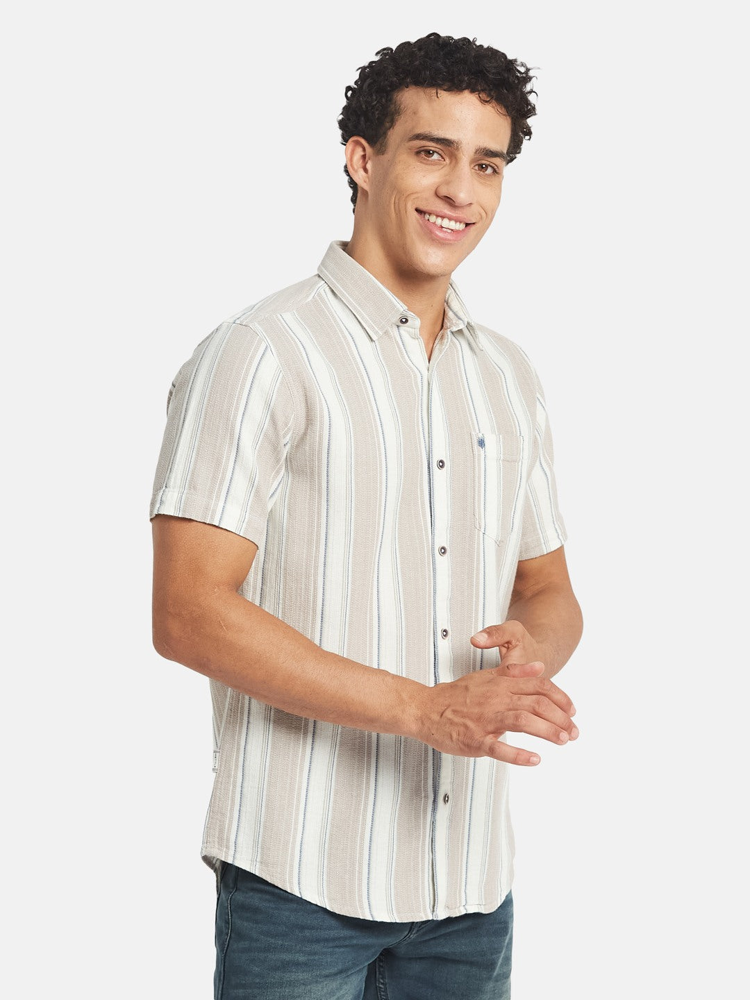 METTLE Striped Short Sleeves Spread Collar Cotton Opaque Regular Fit Casual Shirt