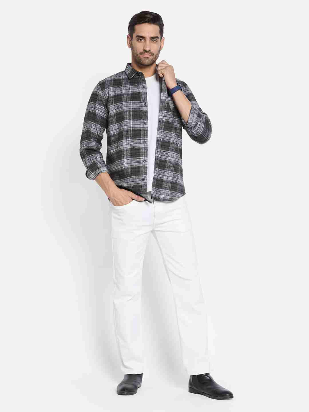 METTLE Men Spread Collar Checked Cotton Casual Shirt