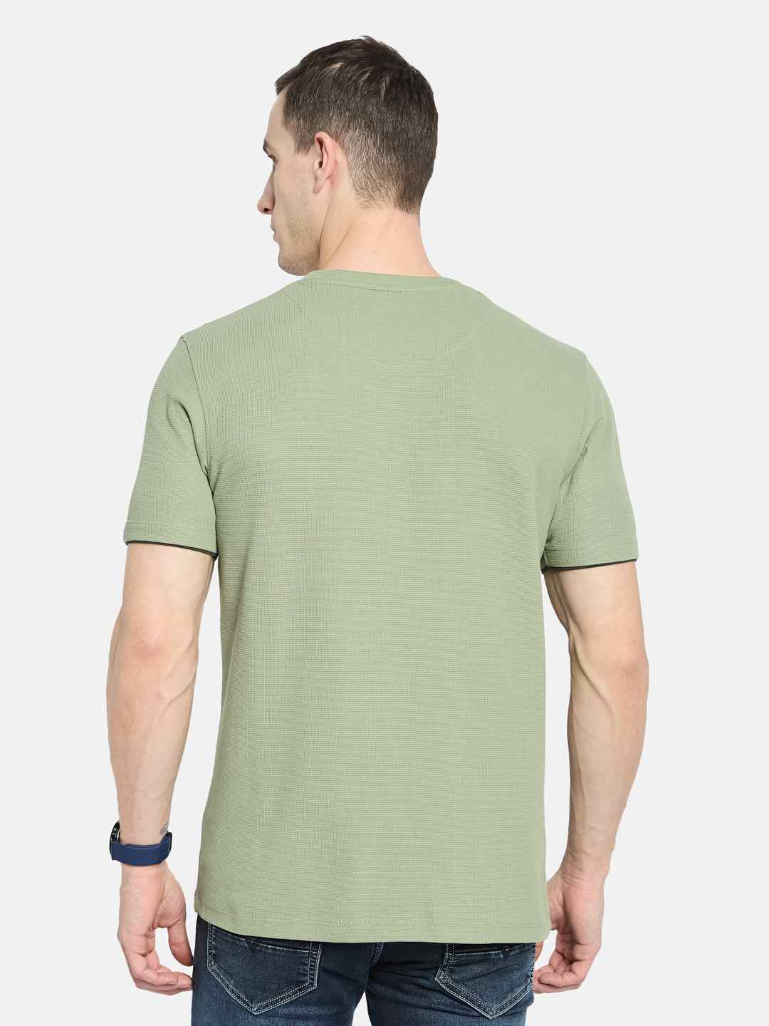 Octave Men T-shirt