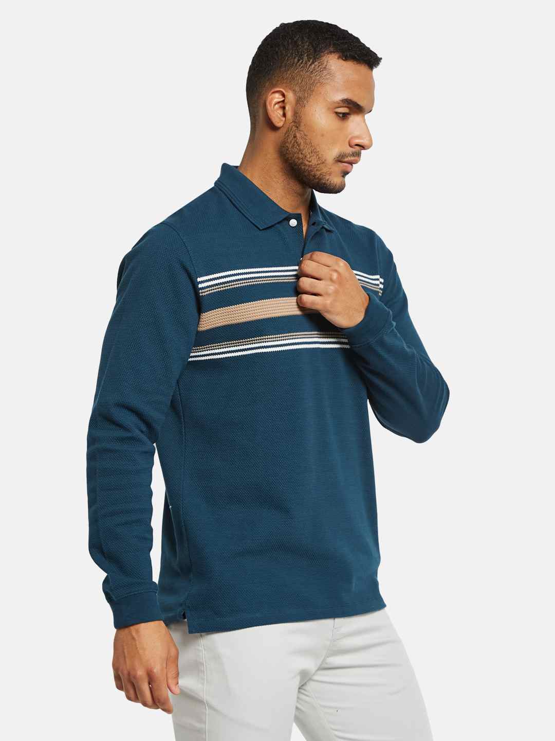 METTLE Men Colourblocked Polo Collar Applique T-shirt