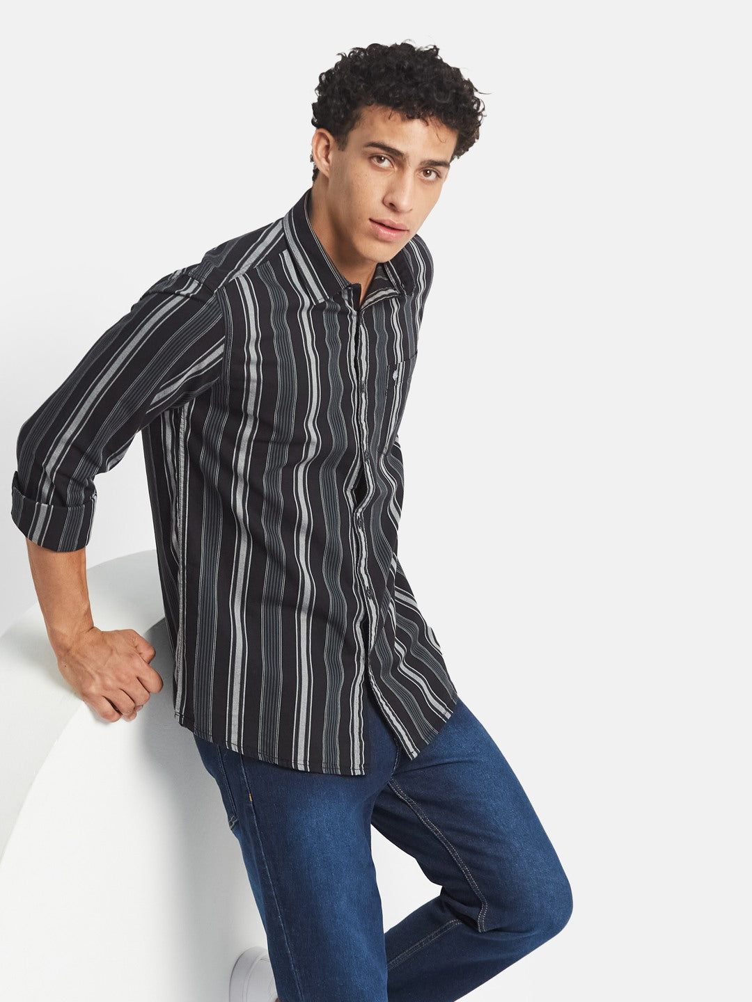 METTLE Men Vertical Striped Spread Collar Cotton Casual Shirt