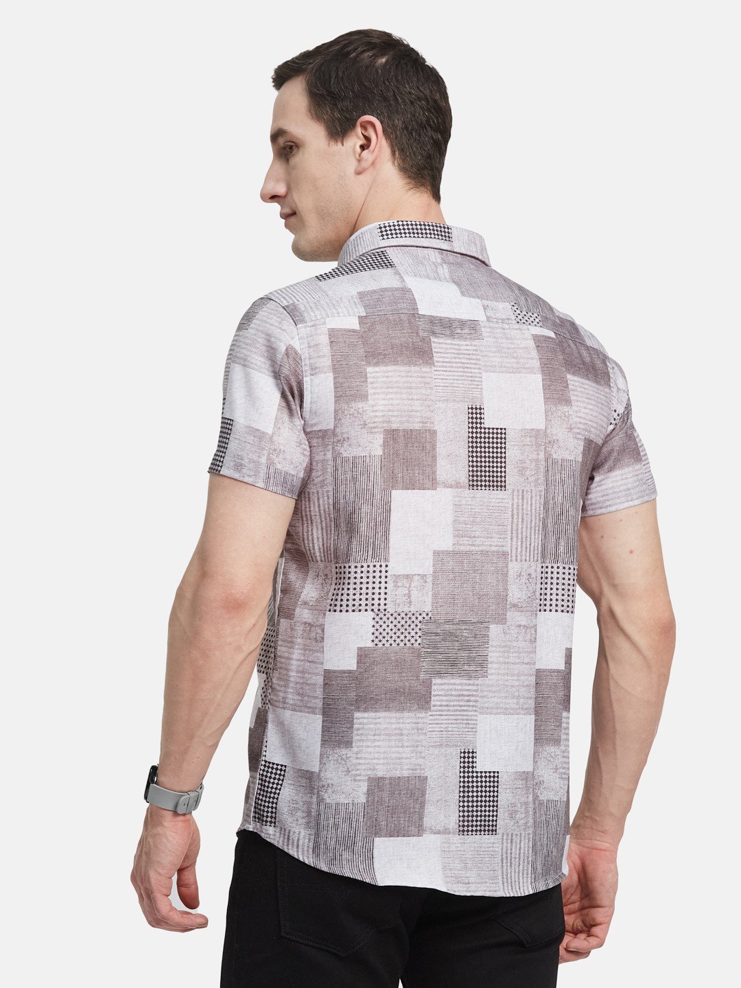 METTLE Men Spread Collar Geometric Printed Cotton Casual Shirt