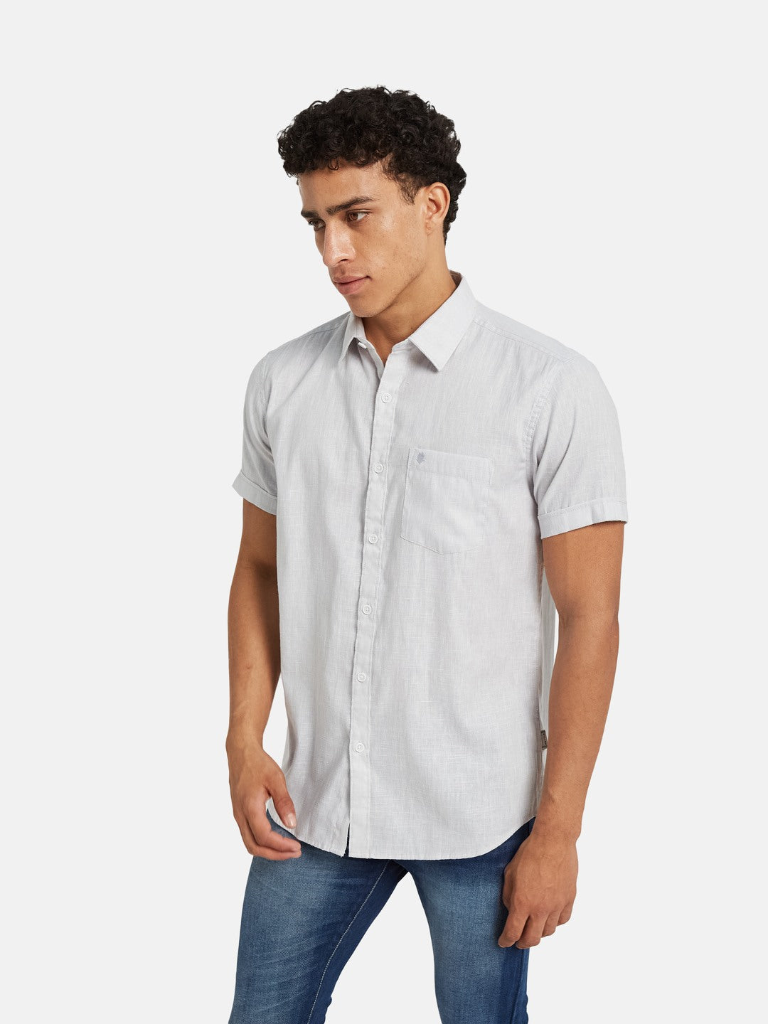 METTLE Men Solid Spread Collar Cotton Casual Shirt