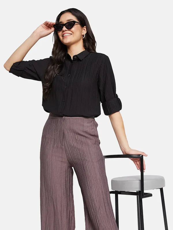 Mettle Women Solid Polo Collar T-Shirt