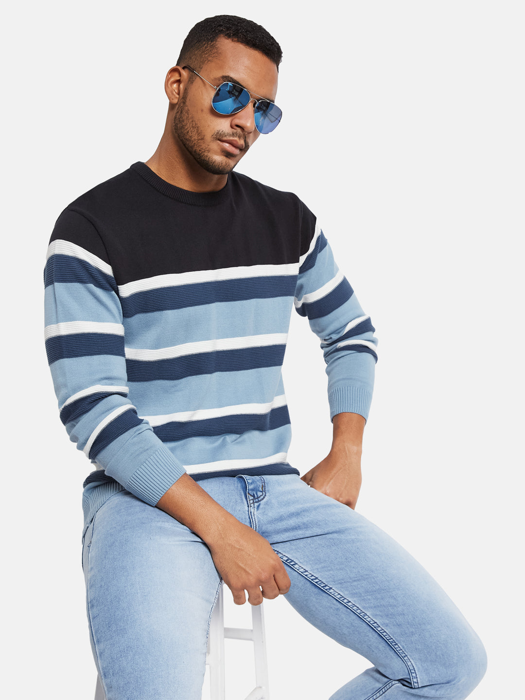 METTLE Men Colourblocked Pullover