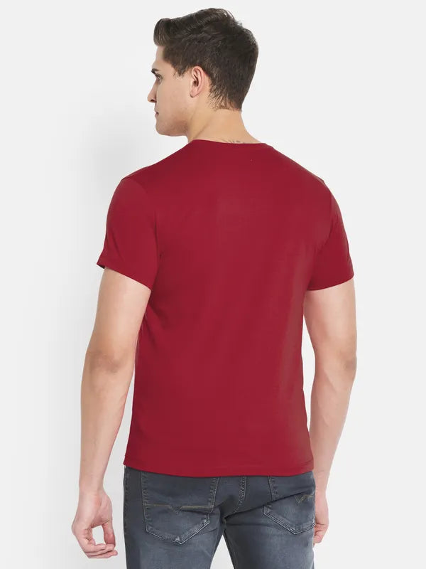 Octave Men Red Typography Printed Applique T-Shirt