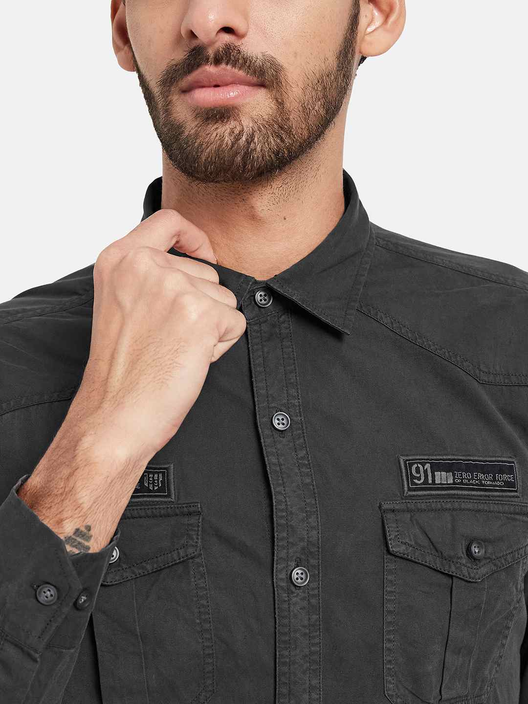 Mettle Spread Collar Long Sleeves Casual Cotton Shirt