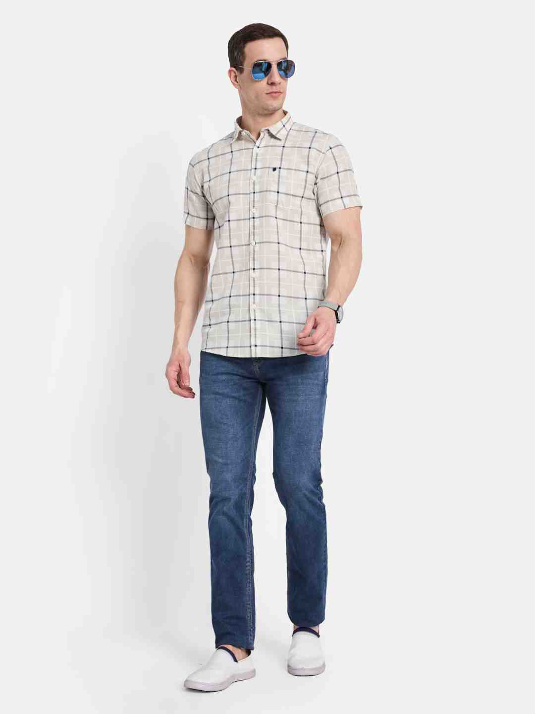 METTLE Men Opaque Checked Casual Shirt