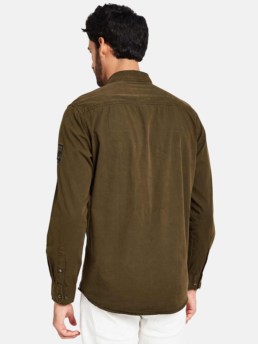 Mettle Spread Collar Cotton Casual Shirt