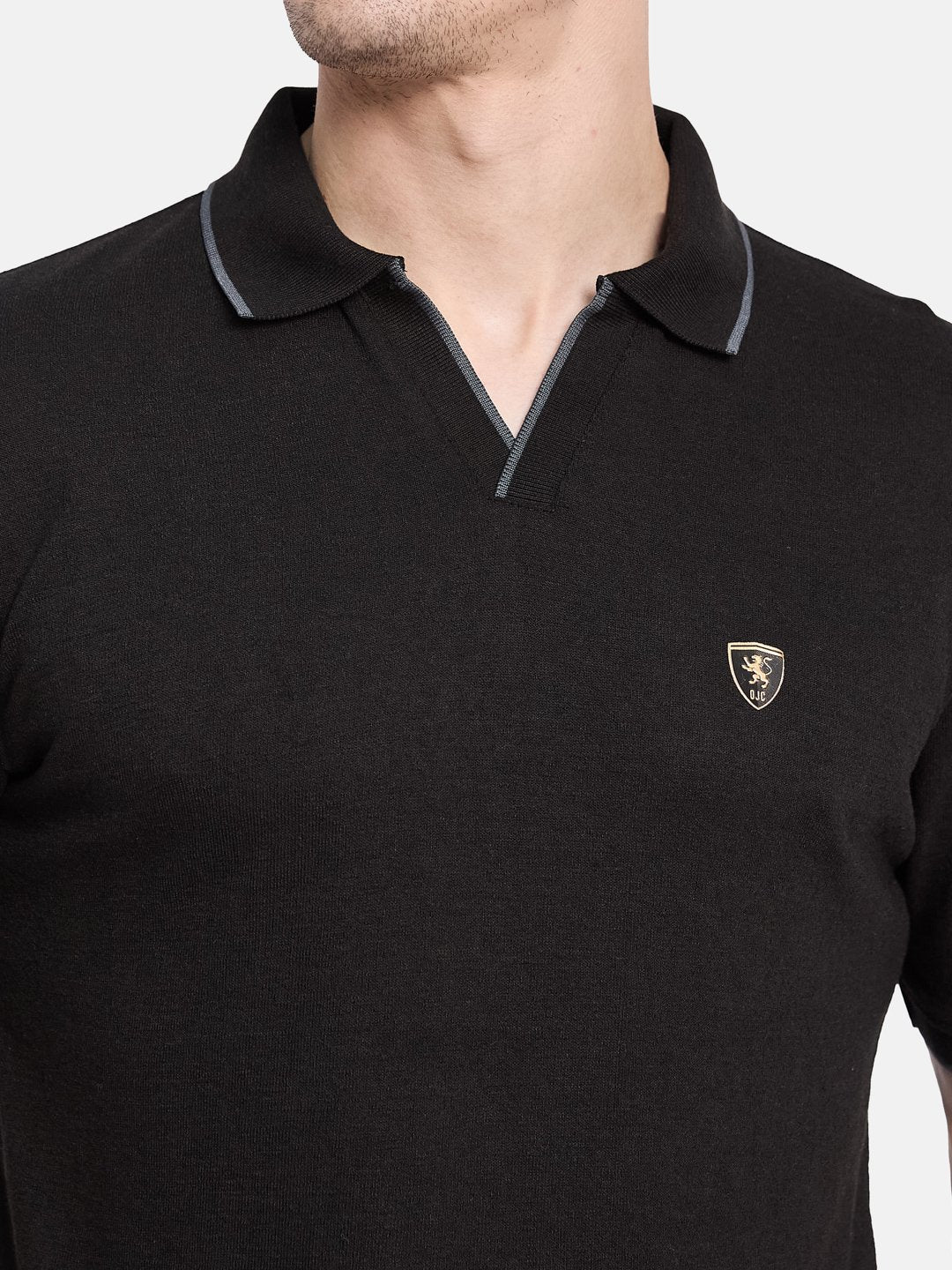 Octave Men Colourblocked Polo Collar T-shirt