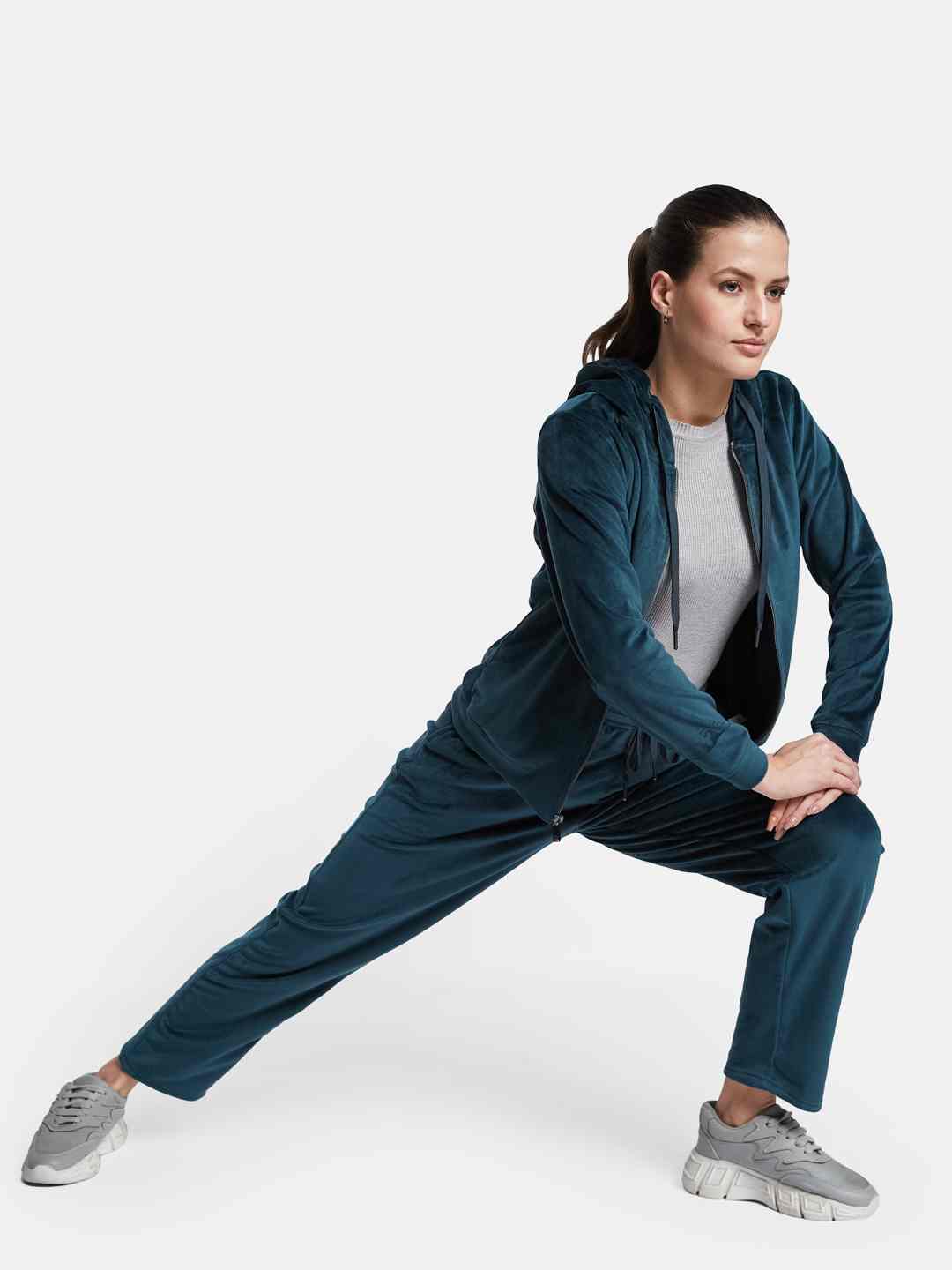 Mettle Women Solid track Suits