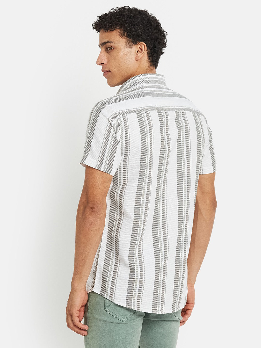 METTLE Vertical Striped Short Sleeves Cotton Shirt