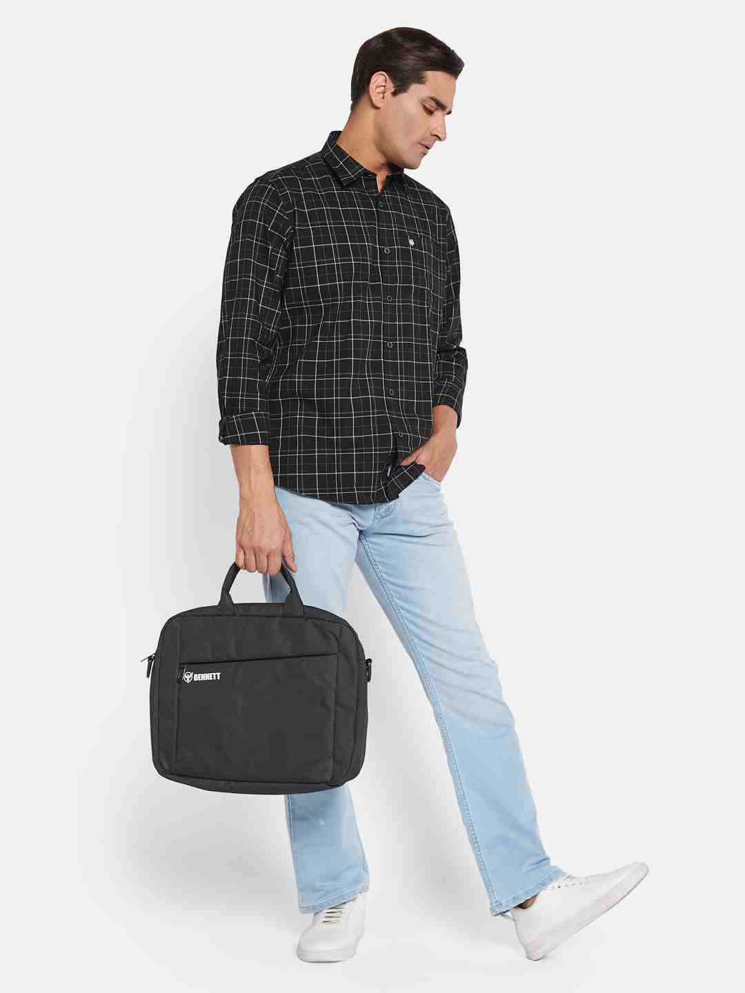 METTLE Men Opaque Checked Casual Shirt