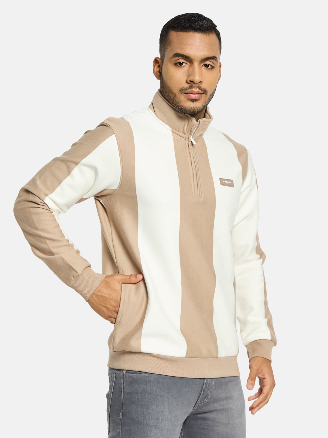 Octave Men Colourblocked Sweatshirt