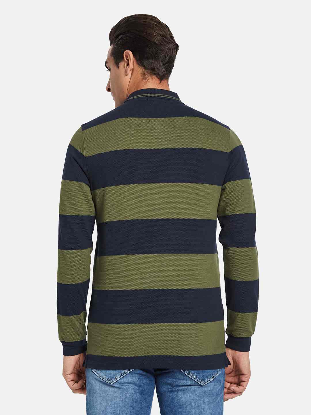 METTLE Men Colourblocked Polo Collar T-shirt