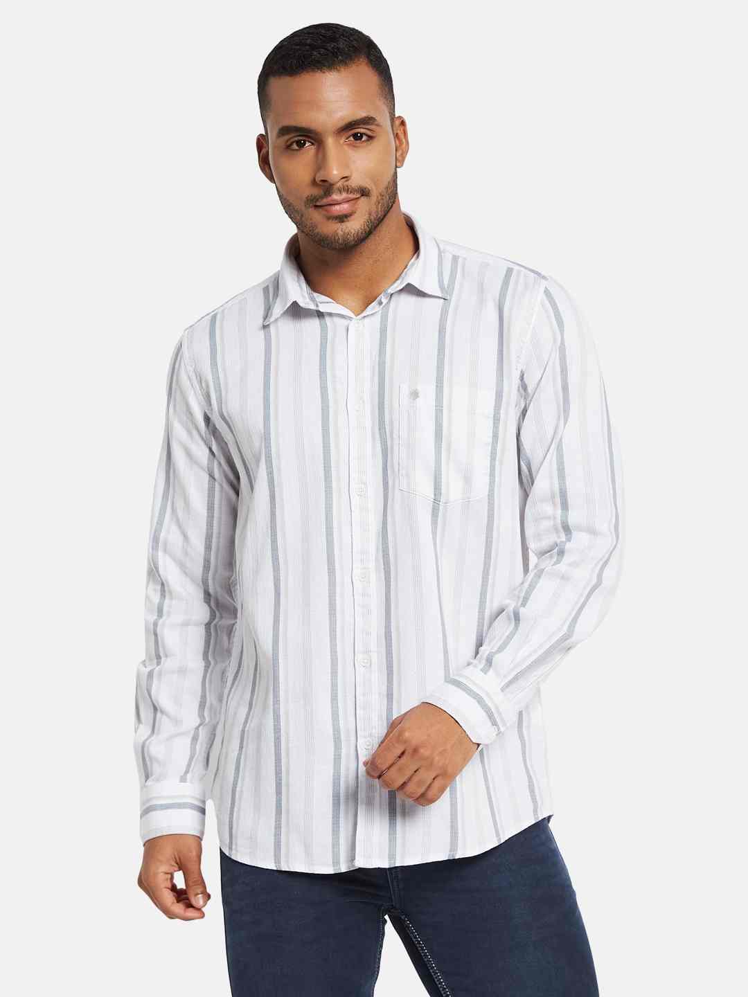 METTLE Men Multi Stripes Opaque Striped Casual Shirt