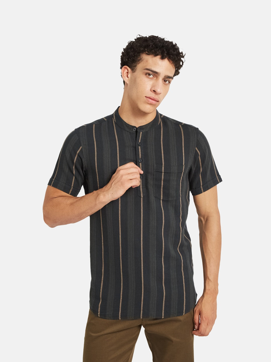 METTLE Men Striped Mandarin Collar Cotton T-shirt