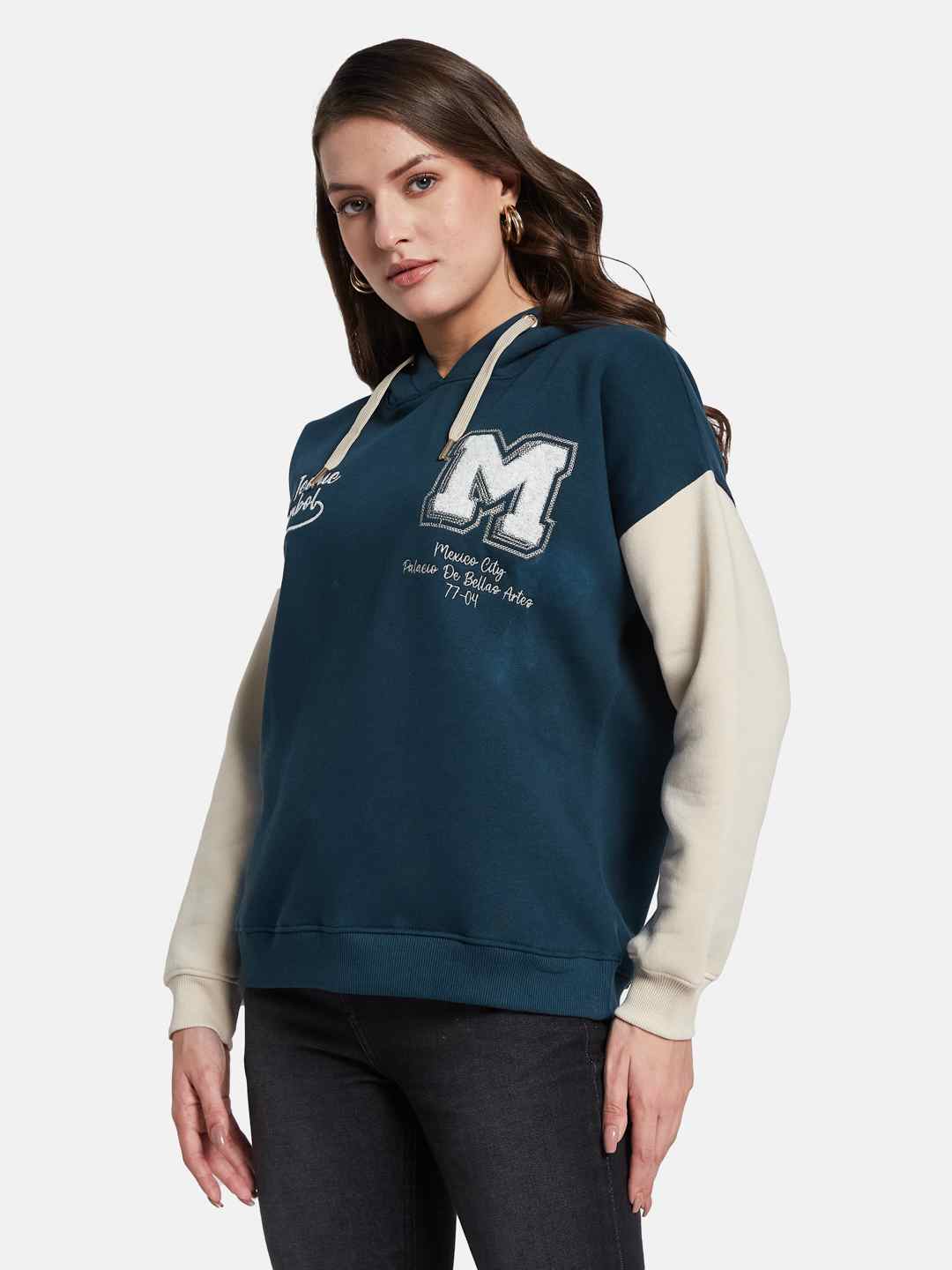 METTLE Women Printed Hooded Sweatshirt