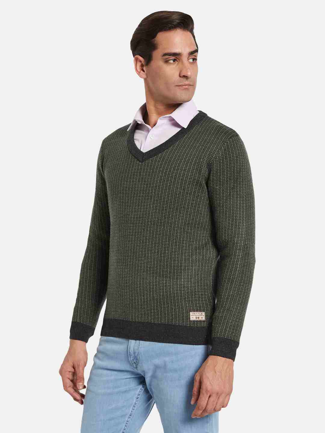METTLE Men Striped Pullover