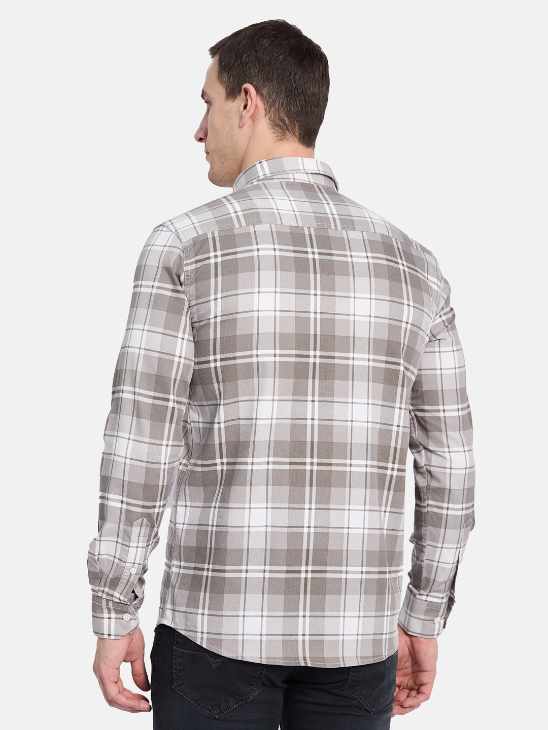 METTLE Men Opaque Checked Casual Shirt