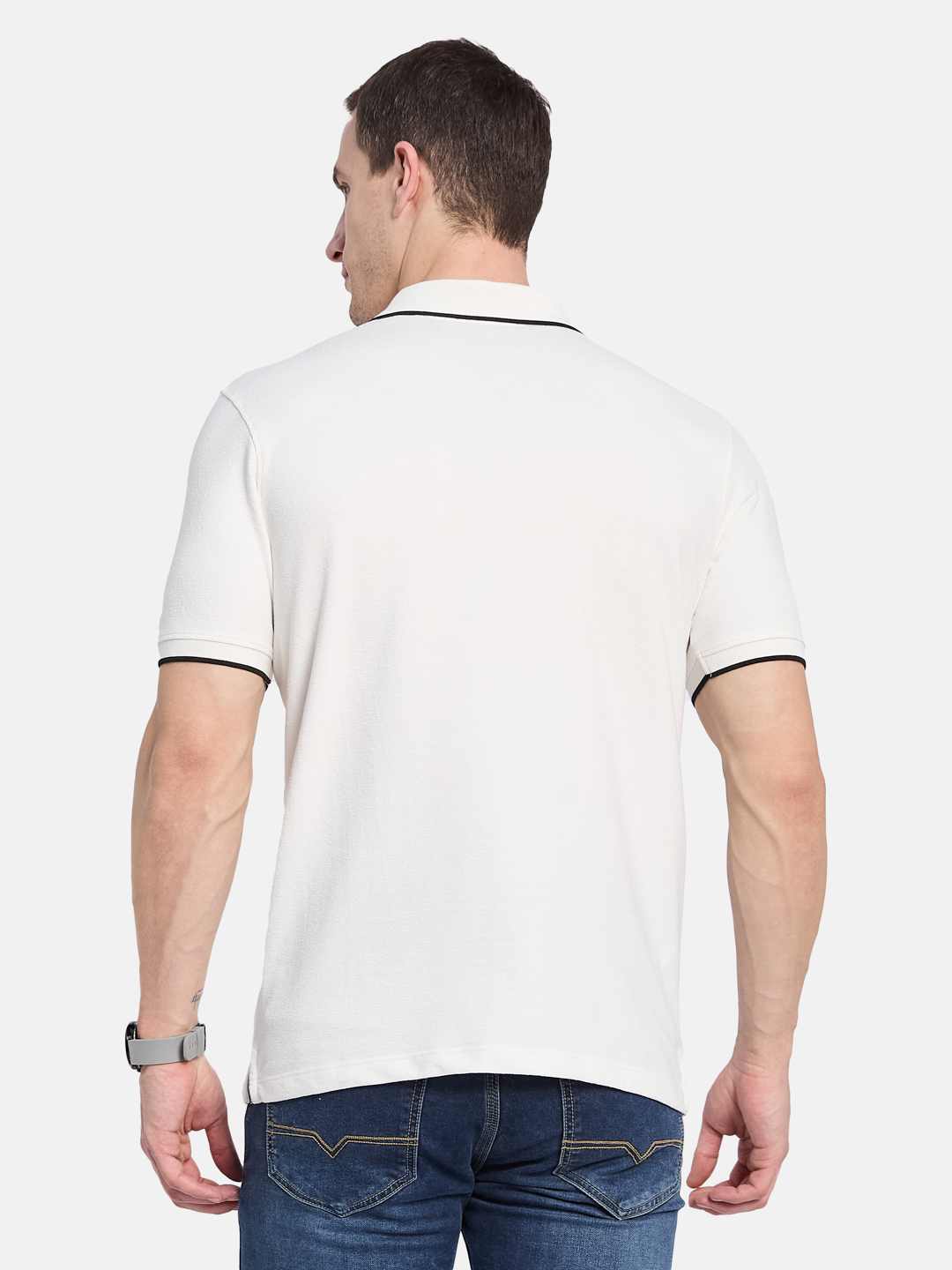 Octave Men Colourblocked Polo Collar T-shirt