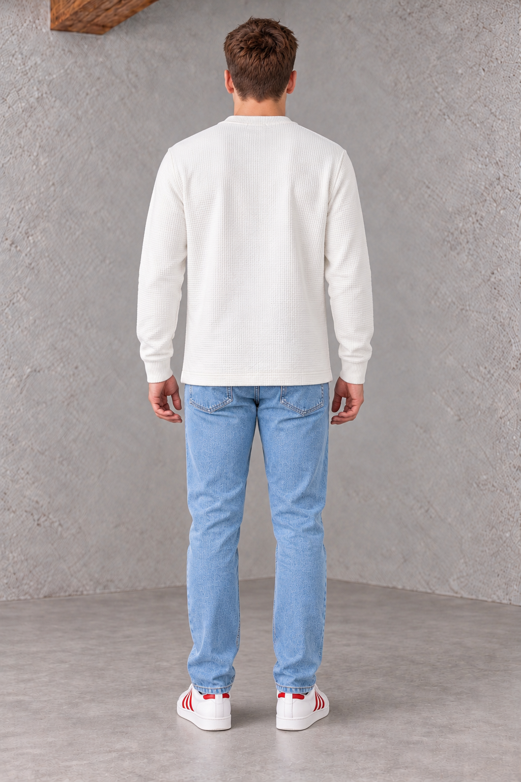 Men’s Off White Brushed Seersucker Fleece Full Sleeve Winter Sweatshirt