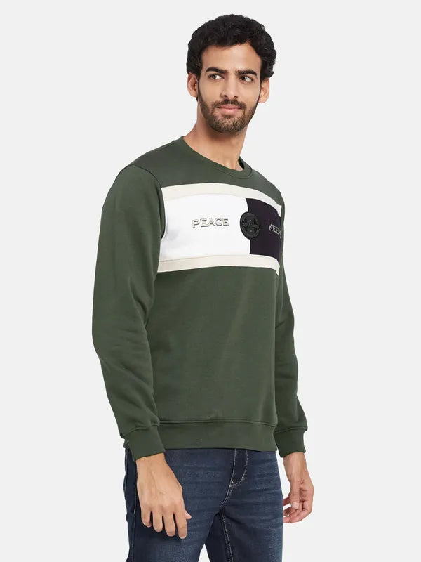 Octave Typography Printed Fleece Pullover Sweatshirt