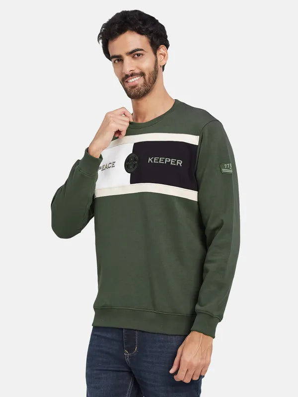 Octave Typography Printed Round Neck Fleece Pullover