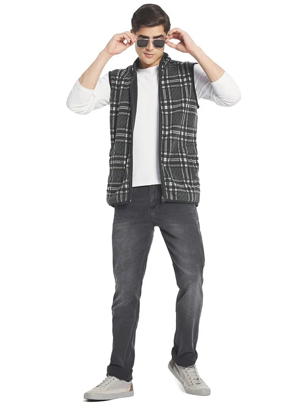 Octave Men Olive Green White Checked Sleeveless Front-Open Sweatshirt