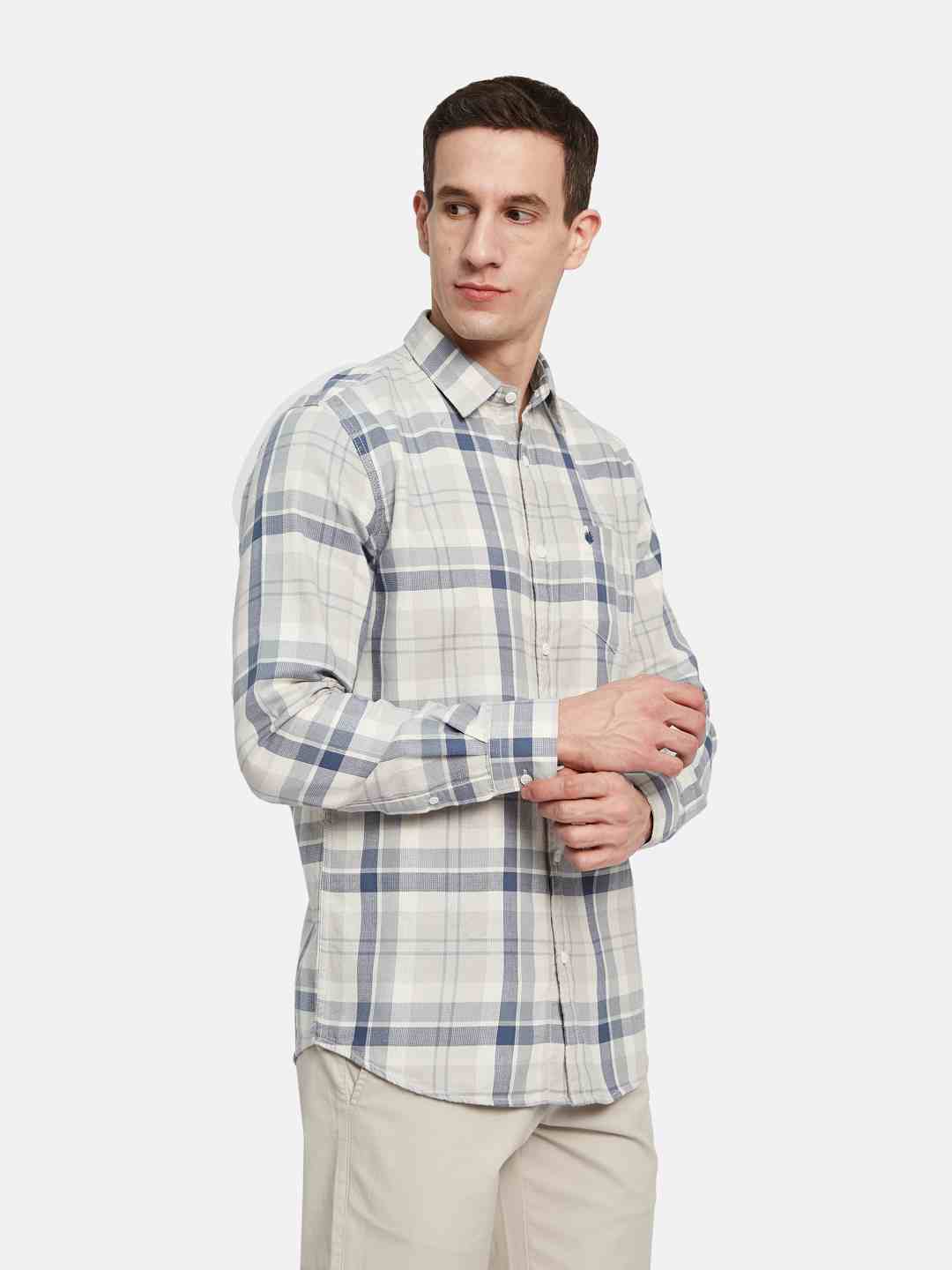 METTLE Men Multi Stripes Opaque Striped Casual Shirt