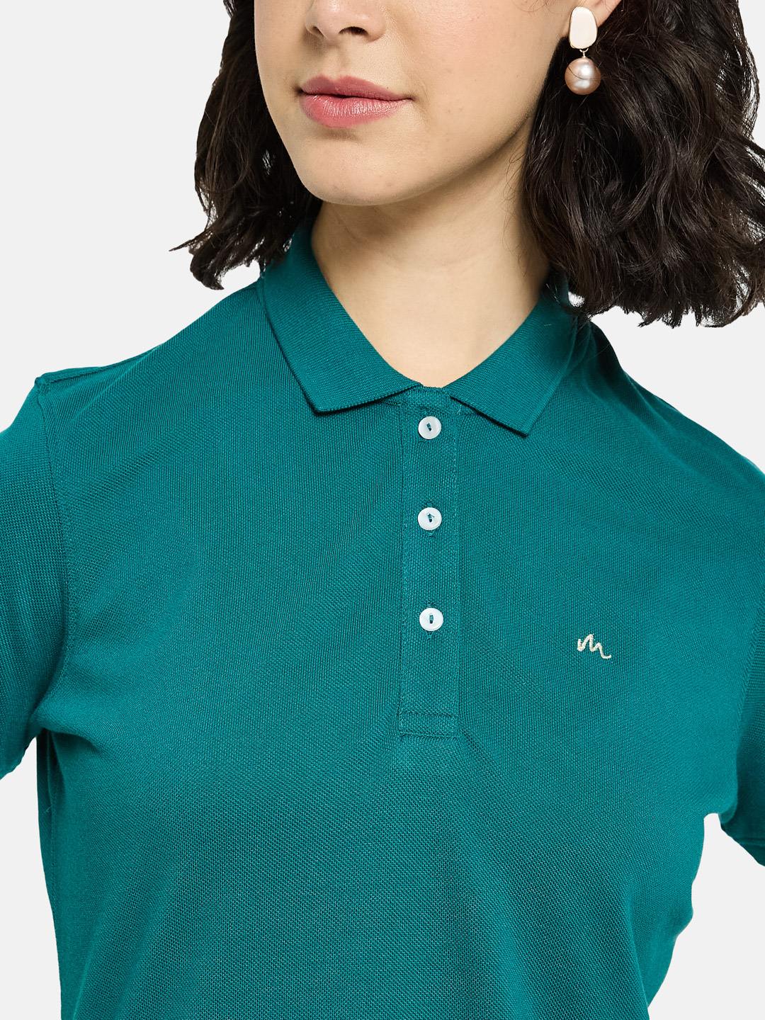 METTLE Women Solid Polo Collar Cotton T-shirt